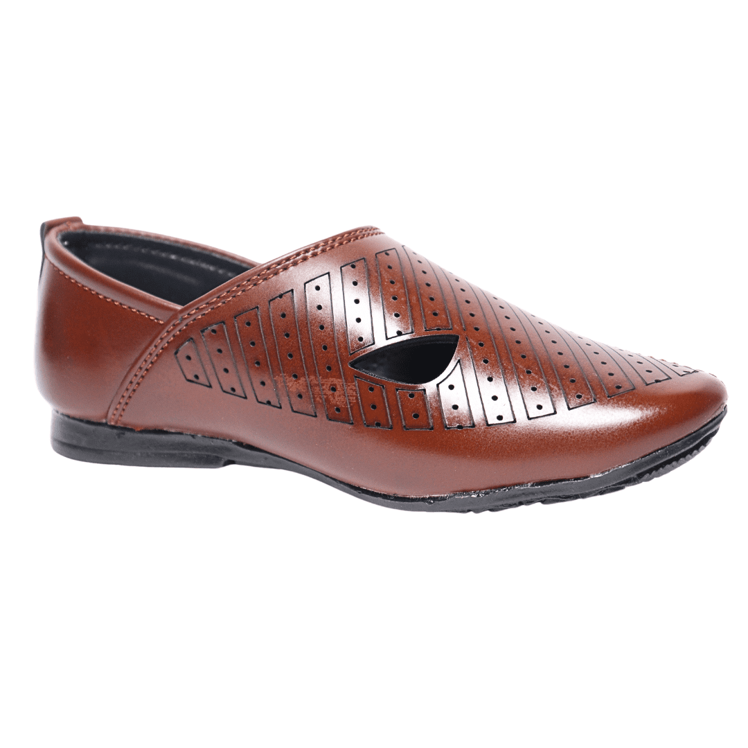 Tiny Bugs Boys Ethnic Wear Mojaris - Brown