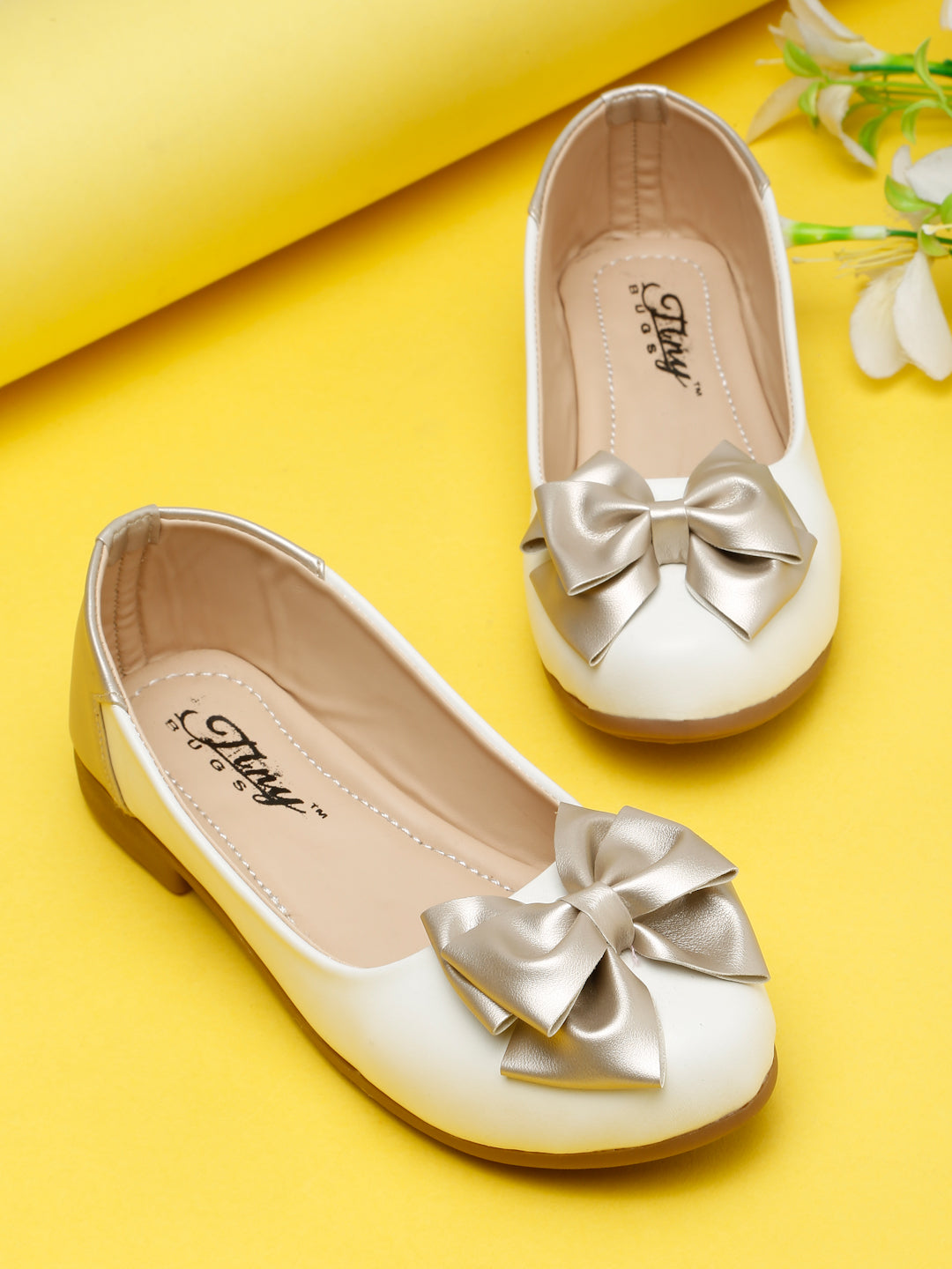 Tiny Bugs Girls Bow Embellished Ballerinas - White & Gold
