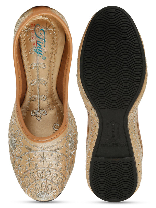 Tiny Bugs Girls Ethnic Embroidery Jutis - Gold