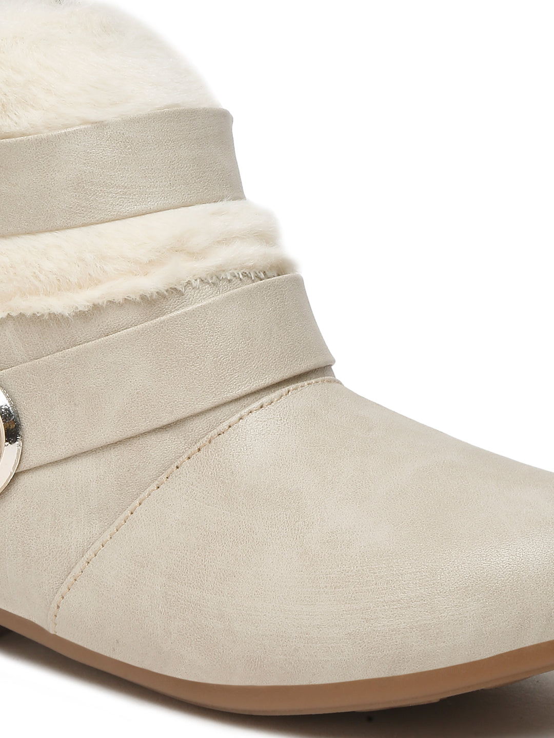 Tiny Bugs Girls Ankle Length Furr Boots - Off White