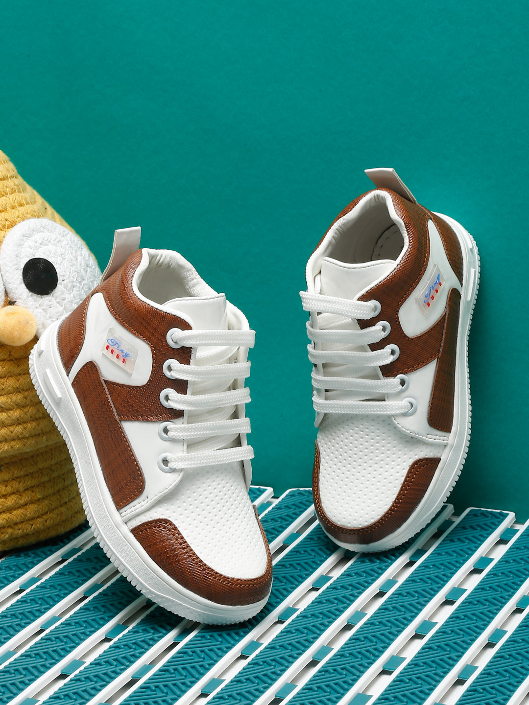 Tiny Bugs Unisex Mid Top Sneakers