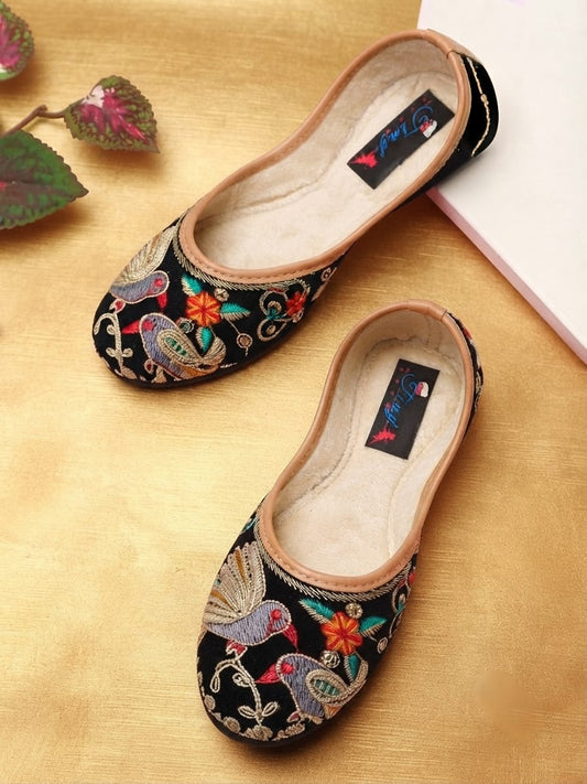 Tiny Bugs Girls Ethnic Embroidery Jutis - Black