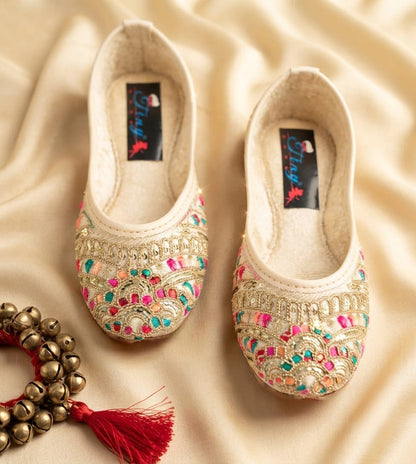 Tiny Bugs Girls Ethnic Embroidery Jutis -Multi