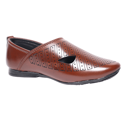 Tiny Bugs Boys Ethnic Wear Mojaris - Brown
