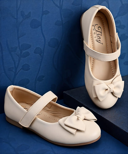 Tiny Bugs Girls Party Wear Embellished Ballerinas- Off White