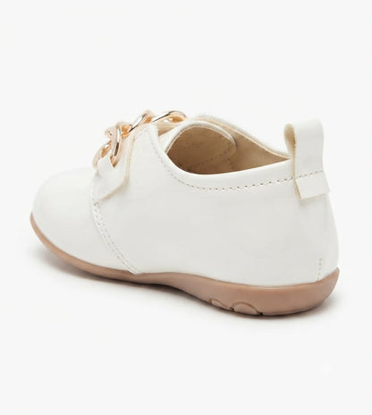 Tiny Bugs Girls Chain Embellished Ballerinas - White