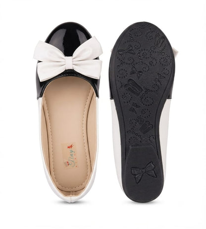 Tiny Bugs Girls Bow Applique Ballerinas - Black and White