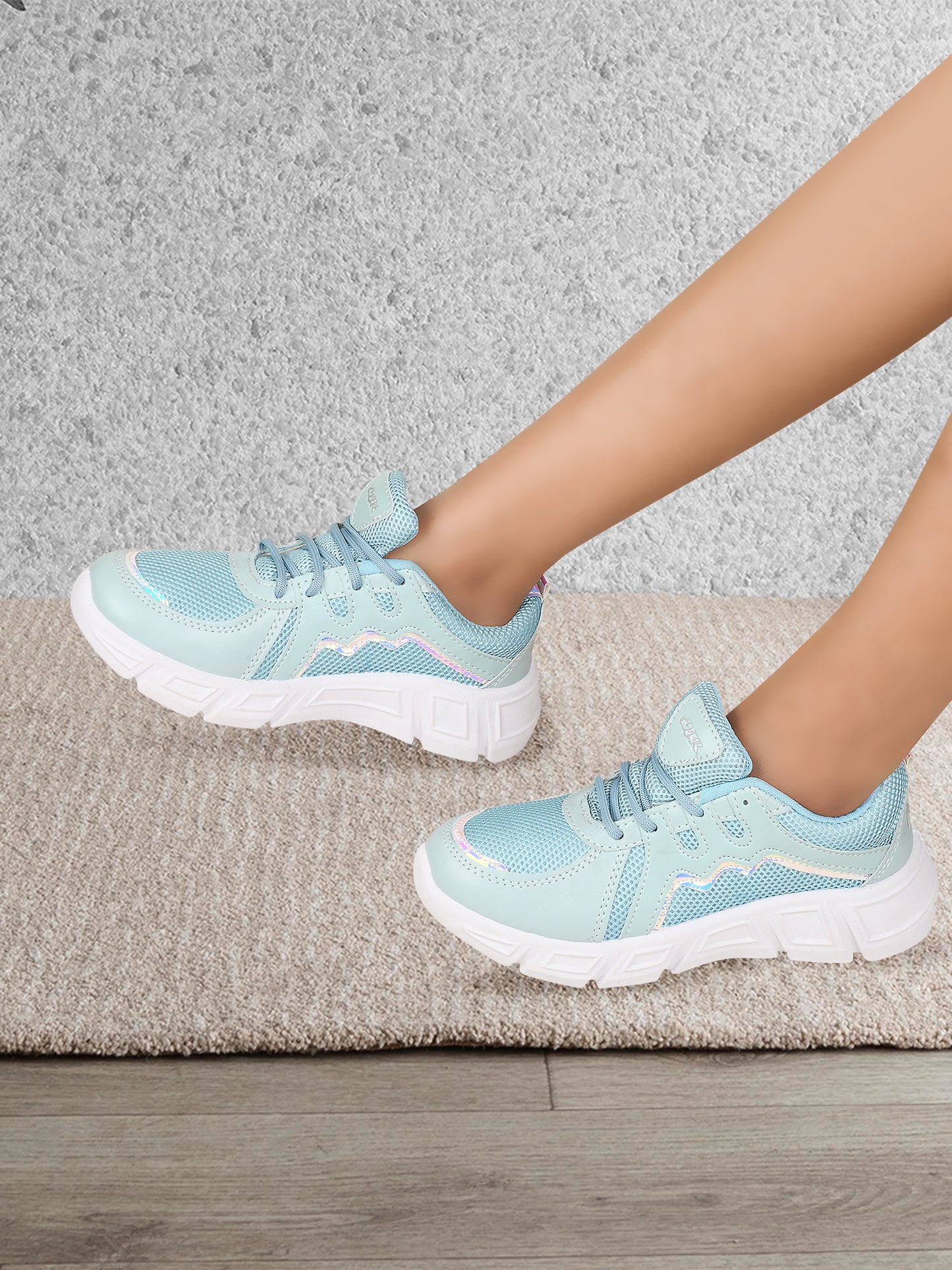 Tiny Bugs Women  comfort Insole Sneakers - Mint Green