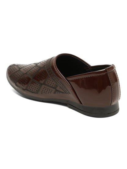 Tiny Bugs Boys Ethnic Wear Mojaris - Brown