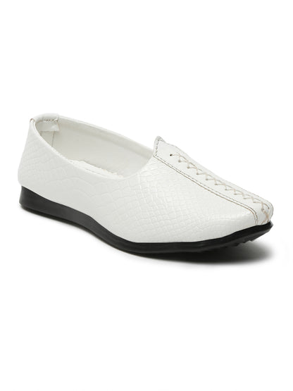 Tiny Bugs Boys Ethnic Wear Mojaris - White